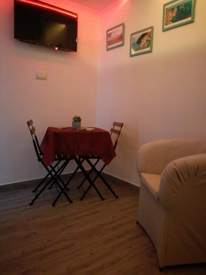 La Casa Di Nana' Apartment Napoli Ngoại thất bức ảnh